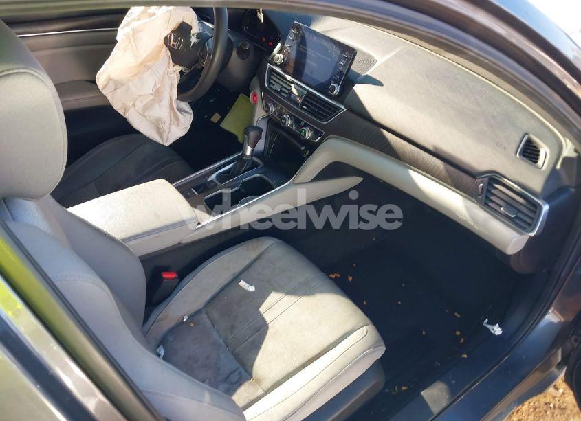 Photo 5 of 2020 Honda Accord EX (VIN 1HGCV1F42LA005053)