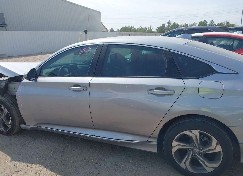 Photo 15 of 2020 Honda Accord EX (VIN 1HGCV1F42LA126861)