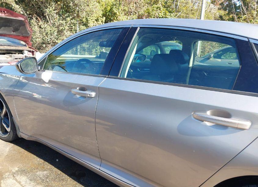 Photo 14 of 2022 Honda Accord SPORT SPECIAL EDITION (VIN 1HGCV1F42NA039514)