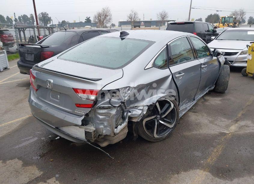 Photo 4 of 2022 Honda Accord SPORT SE (VIN 1HGCV1F42NA073338)