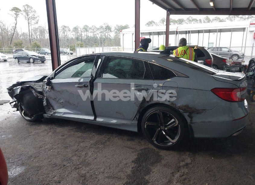 Photo 14 of 2022 Honda Accord SPORT SE (VIN 1HGCV1F42NA090480)