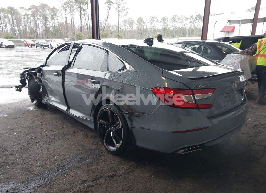 Photo 3 of 2022 Honda Accord SPORT SE (VIN 1HGCV1F42NA090480)