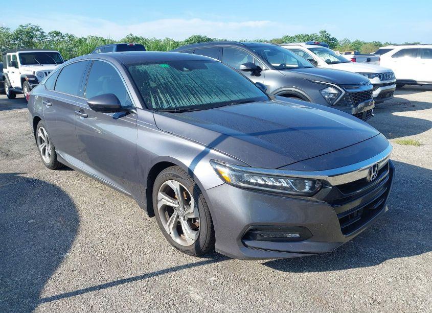 2018 Honda Accord EX (VIN 1HGCV1F43JA083922) main photo