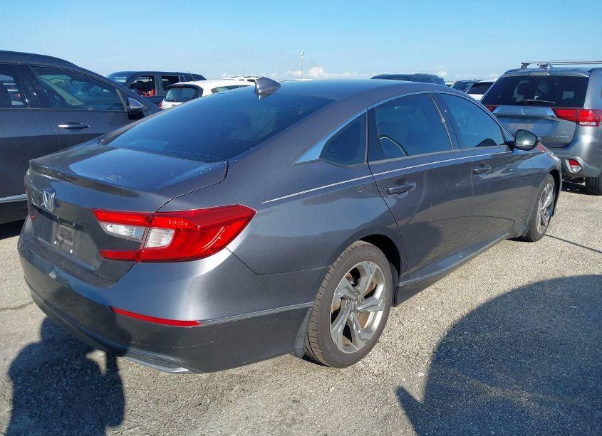 Photo 4 of 2018 Honda Accord EX (VIN 1HGCV1F43JA083922)