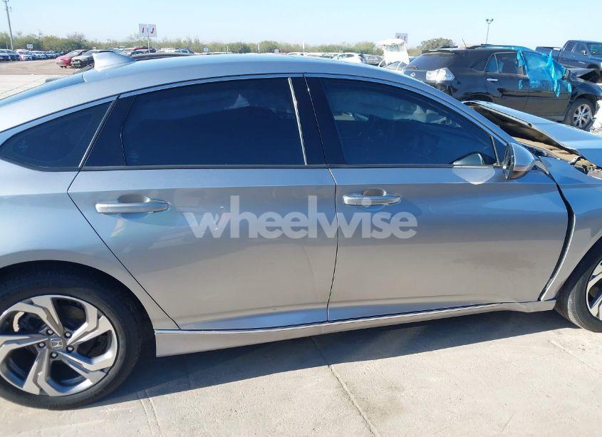 Photo 12 of 2019 Honda Accord EX (VIN 1HGCV1F43KA048394)