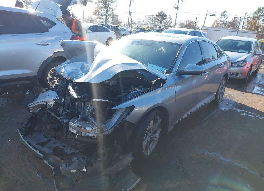 Photo 2 of 2019 Honda Accord EX (VIN 1HGCV1F43KA057077)