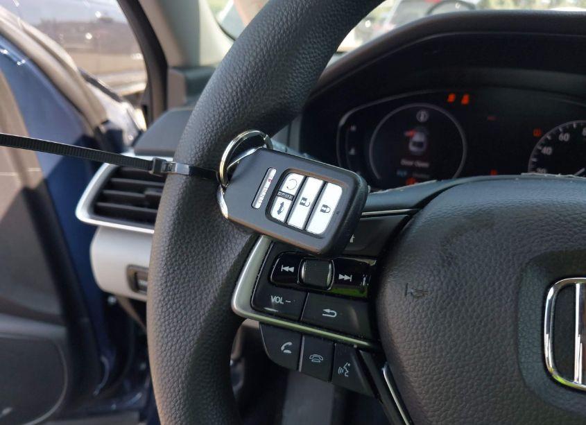 Photo 11 of 2019 Honda Accord EX (VIN 1HGCV1F43KA110330)