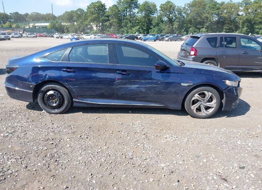 Photo 14 of 2019 Honda Accord EX (VIN 1HGCV1F43KA110330)