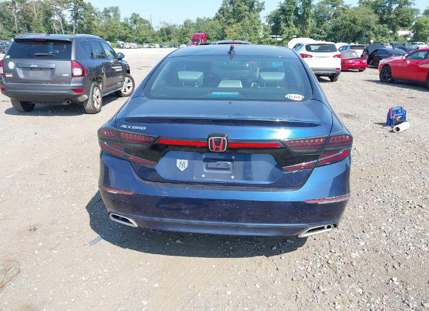 Photo 17 of 2019 Honda Accord EX (VIN 1HGCV1F43KA110330)