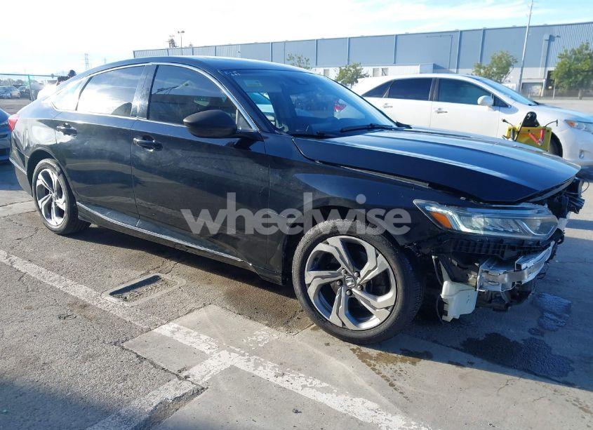 2019 Honda Accord EX (VIN 1HGCV1F43KA112675) main photo