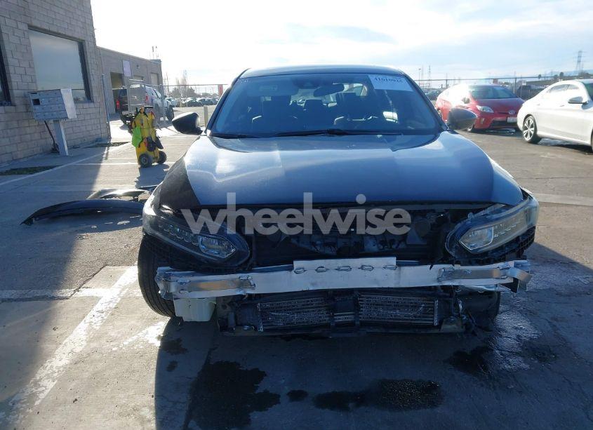 Photo 13 of 2019 Honda Accord EX (VIN 1HGCV1F43KA112675)