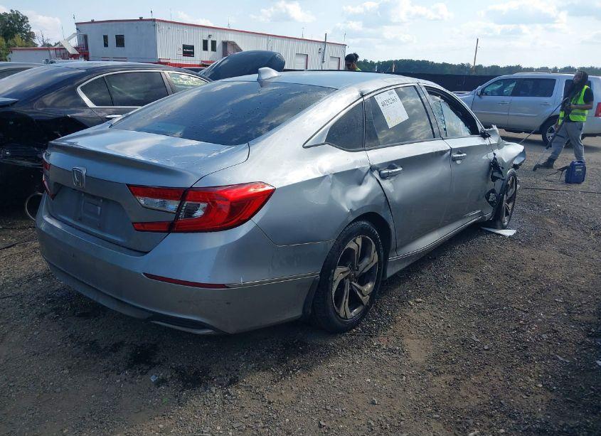 Photo 4 of 2019 Honda Accord EX (VIN 1HGCV1F43KA155672)