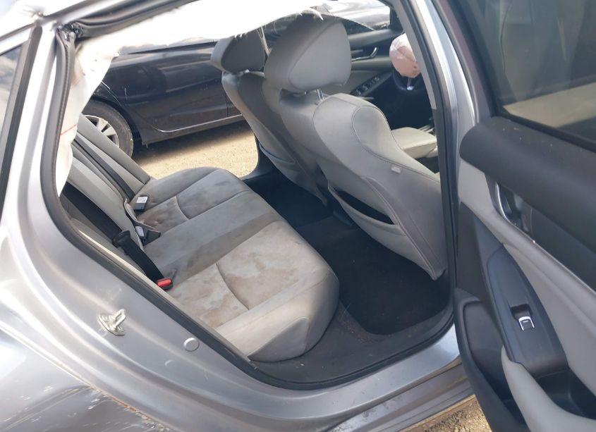 Photo 8 of 2019 Honda Accord EX (VIN 1HGCV1F43KA155672)