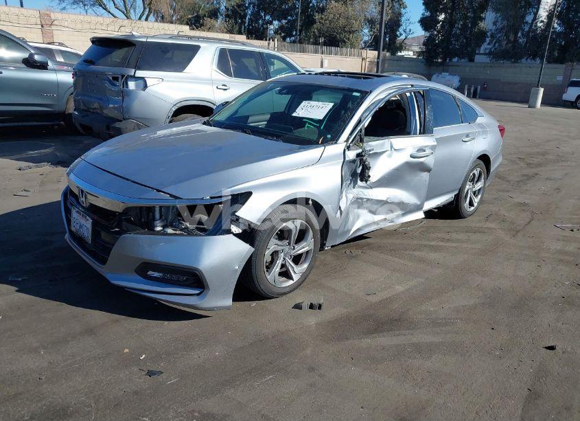 Photo 2 of 2020 Honda Accord EX (VIN 1HGCV1F43LA068226)