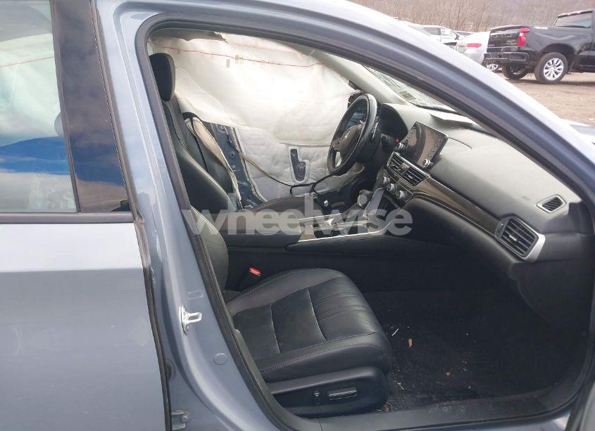 Photo 5 of 2021 Honda Accord SPORT SPECIAL EDITION (VIN 1HGCV1F43MA056143)