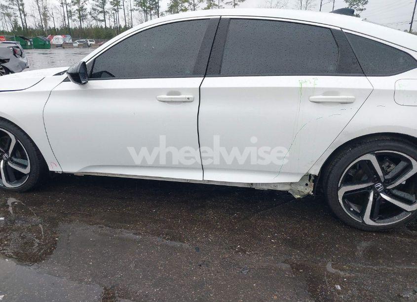 Photo 6 of 2022 Honda Accord SPORT SE (VIN 1HGCV1F43NA055558)