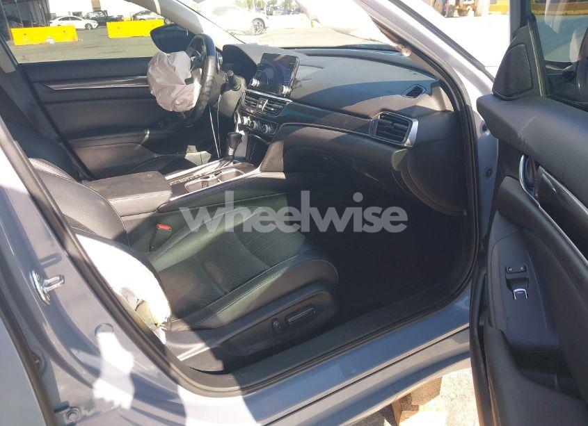 Photo 5 of 2022 Honda Accord SPORT SPECIAL EDITION (VIN 1HGCV1F43NA067564)