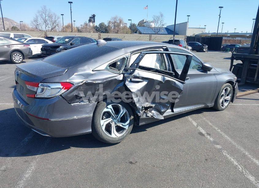 Photo 4 of 2018 Honda Accord EX (VIN 1HGCV1F44JA076199)