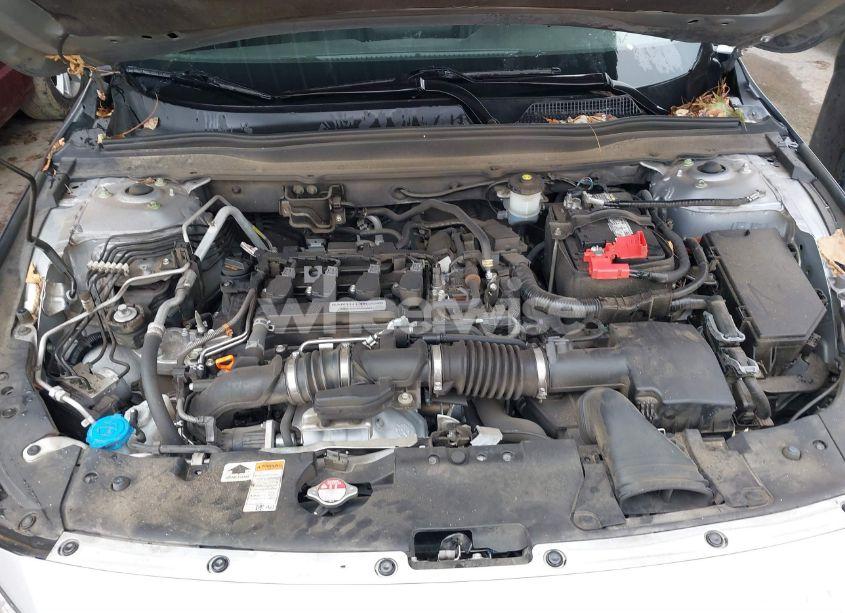 Photo 10 of 2018 Honda Accord EX (VIN 1HGCV1F44JA165724)