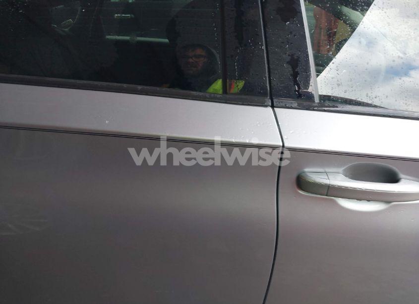 Photo 13 of 2018 Honda Accord EX (VIN 1HGCV1F44JA165724)