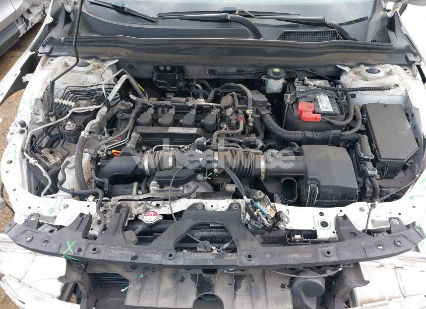 Photo 10 of 2018 Honda Accord EX (VIN 1HGCV1F44JA250210)