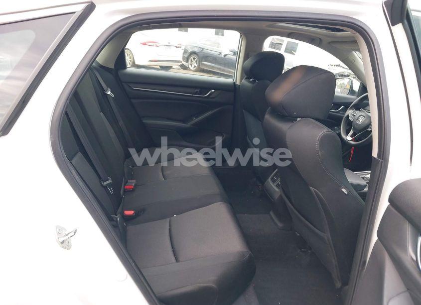 Photo 8 of 2018 Honda Accord EX (VIN 1HGCV1F44JA250210)