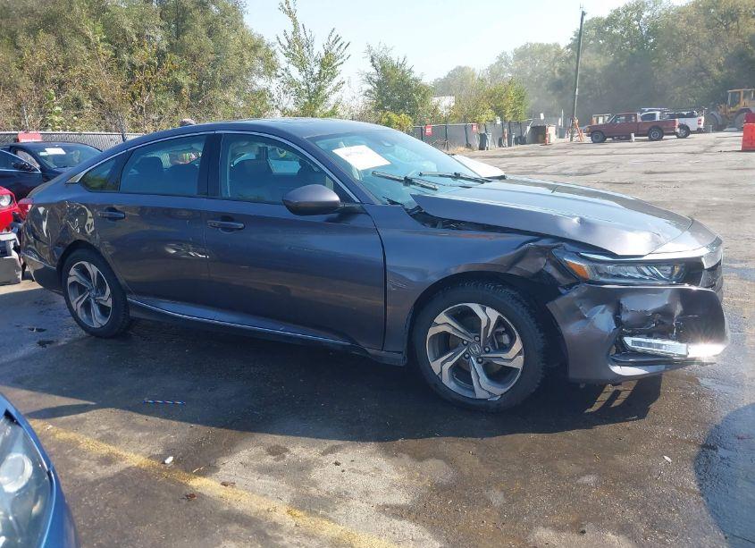 Photo 13 of 2019 Honda Accord EX (VIN 1HGCV1F44KA101877)