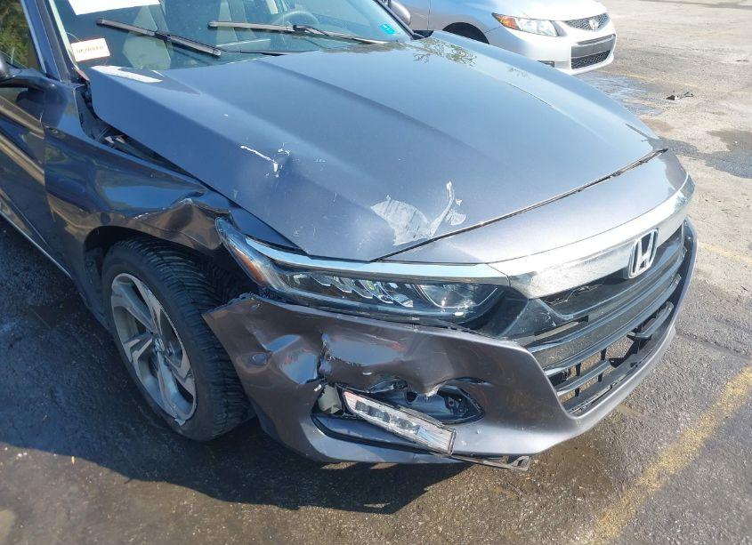Photo 6 of 2019 Honda Accord EX (VIN 1HGCV1F44KA101877)