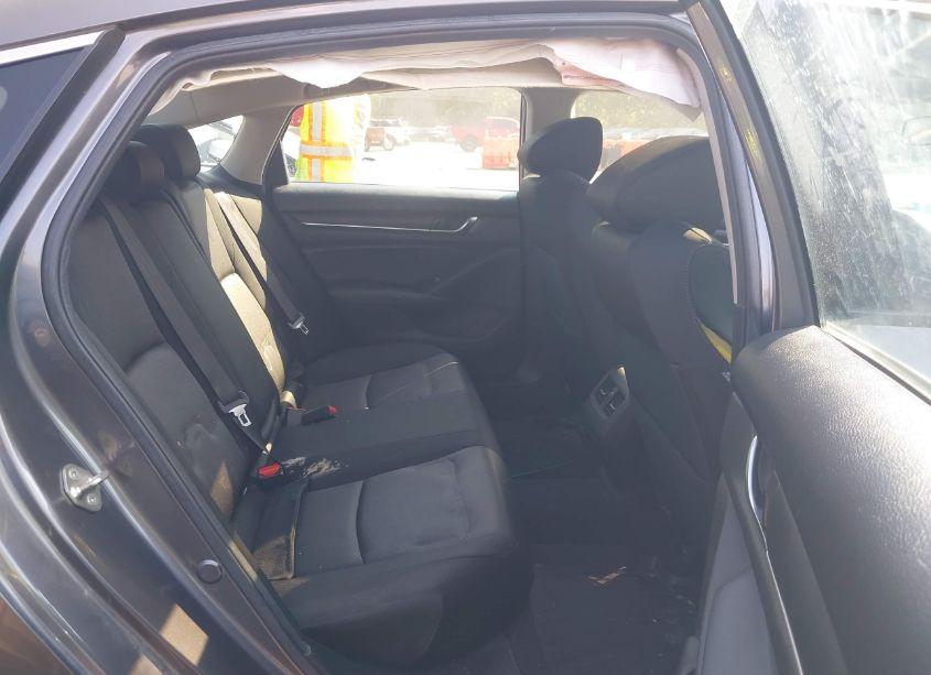 Photo 8 of 2019 Honda Accord EX (VIN 1HGCV1F44KA101877)