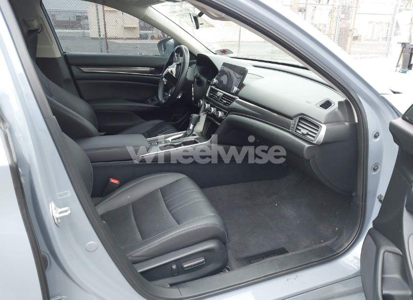 Photo 5 of 2022 Honda Accord SPORT SPECIAL EDITION (VIN 1HGCV1F44NA100572)