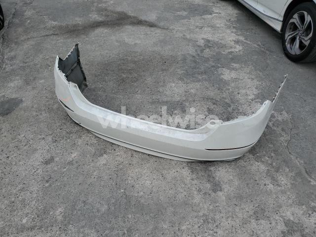 Photo 3 of 2018 HONDA ACCORD EX (VIN 1HGCV1F45JA001561)