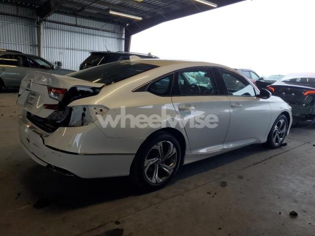 Photo 5 of 2018 HONDA ACCORD EX (VIN 1HGCV1F45JA255285)