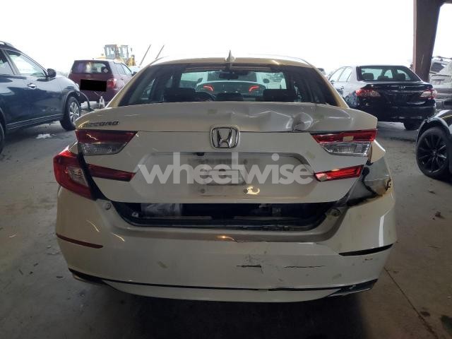 Photo 6 of 2018 HONDA ACCORD EX (VIN 1HGCV1F45JA255285)