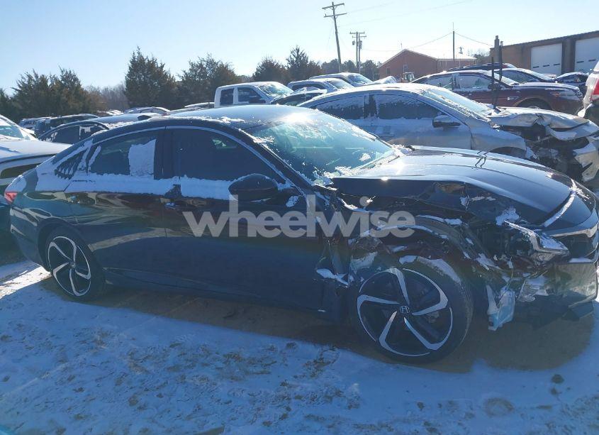Photo 13 of 2022 Honda Accord SPORT SE (VIN 1HGCV1F45NA003994)