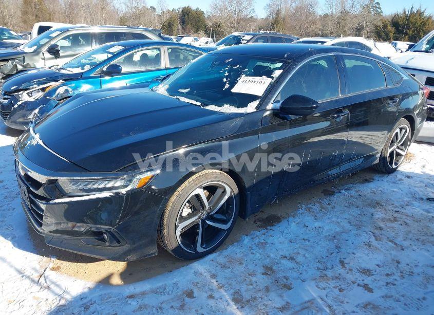 Photo 2 of 2022 Honda Accord SPORT SE (VIN 1HGCV1F45NA003994)
