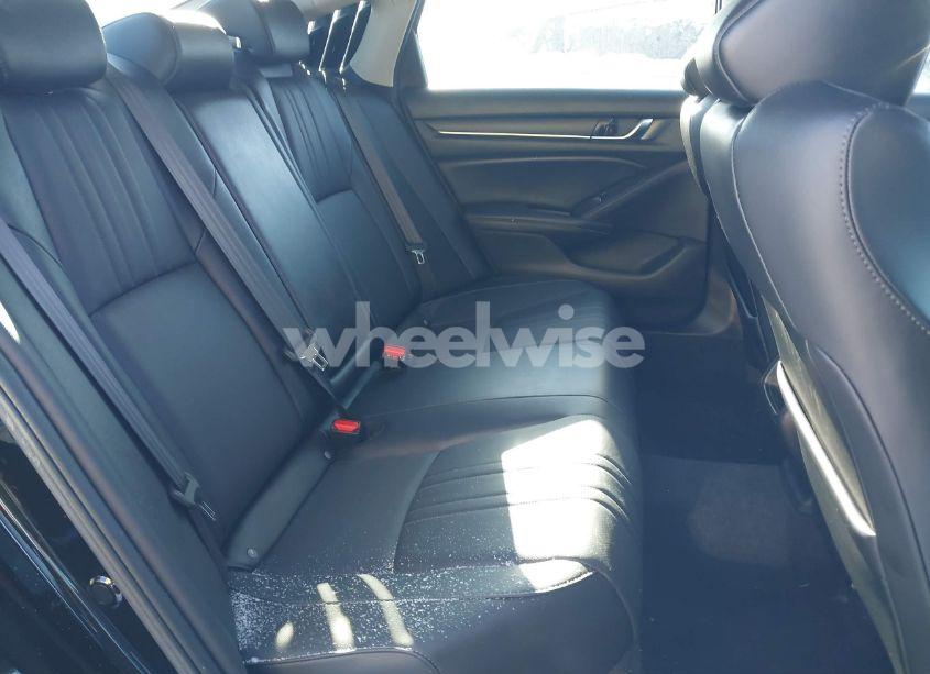 Photo 8 of 2022 Honda Accord SPORT SE (VIN 1HGCV1F45NA003994)