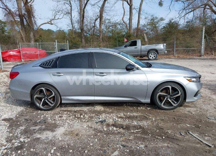 Photo 13 of 2022 Honda Accord SPORT SE (VIN 1HGCV1F45NA009956)