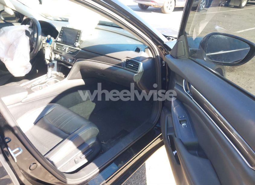 Photo 5 of 2022 Honda Accord SPORT SPECIAL EDITION (VIN 1HGCV1F45NA073527)