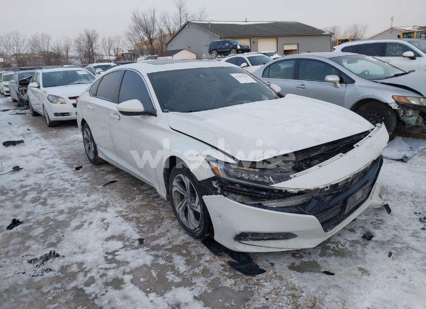 2018 Honda Accord EX (VIN 1HGCV1F46JA010186) main photo