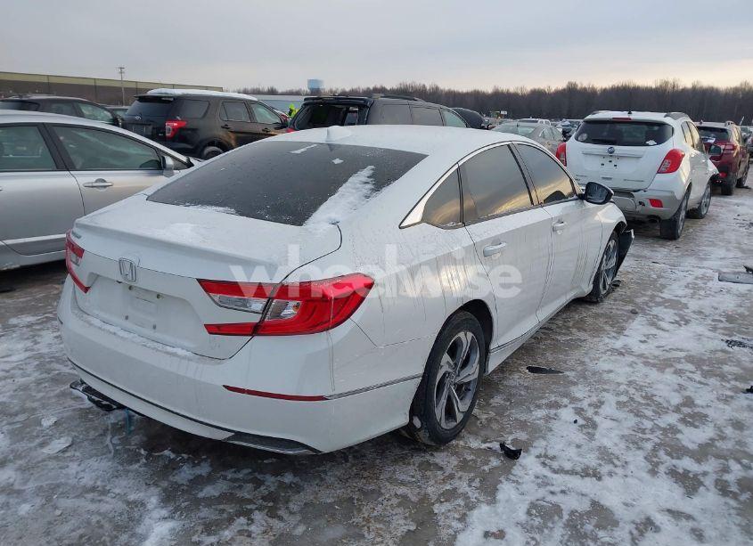 Photo 4 of 2018 Honda Accord EX (VIN 1HGCV1F46JA010186)