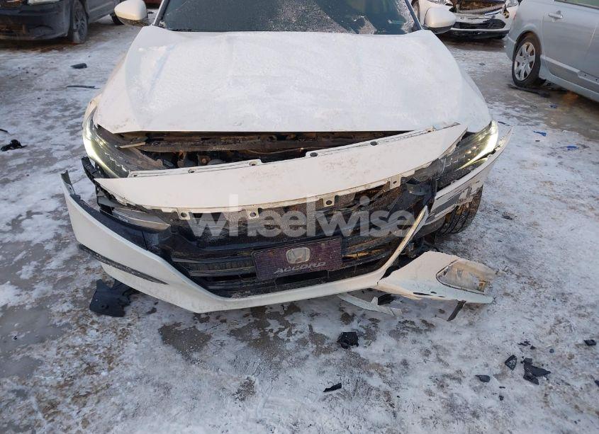 Photo 6 of 2018 Honda Accord EX (VIN 1HGCV1F46JA010186)