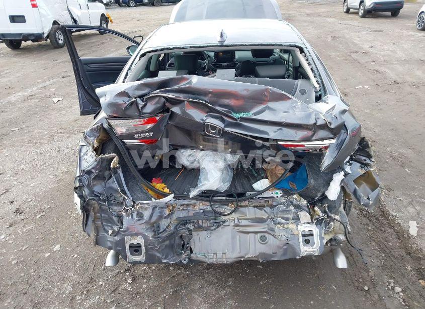Photo 6 of 2018 Honda Accord EX (VIN 1HGCV1F46JA024444)