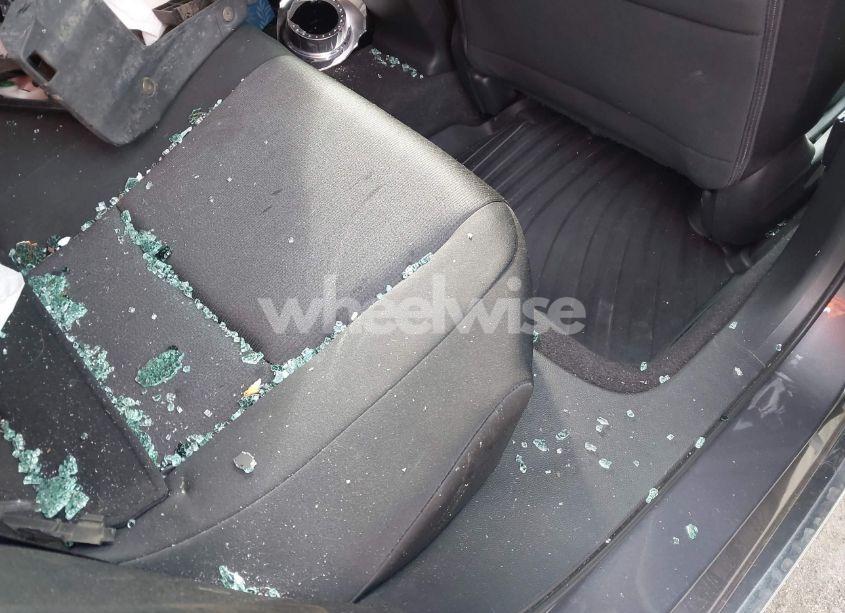 Photo 8 of 2018 Honda Accord EX (VIN 1HGCV1F46JA024444)