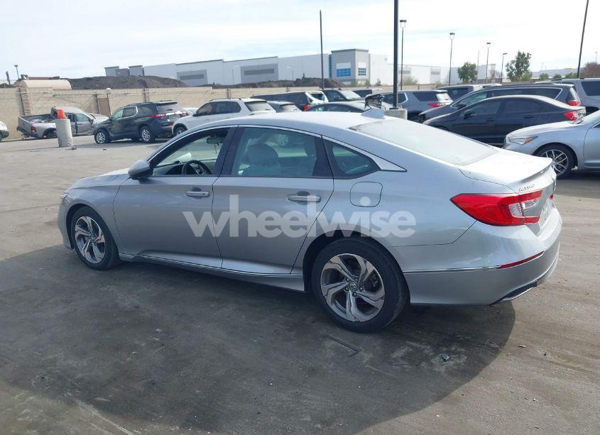 Photo 15 of 2018 Honda Accord EX (VIN 1HGCV1F46JA126911)