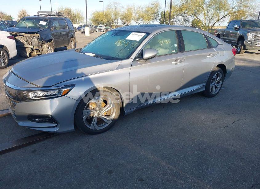 Photo 2 of 2018 Honda Accord EX (VIN 1HGCV1F46JA126911)