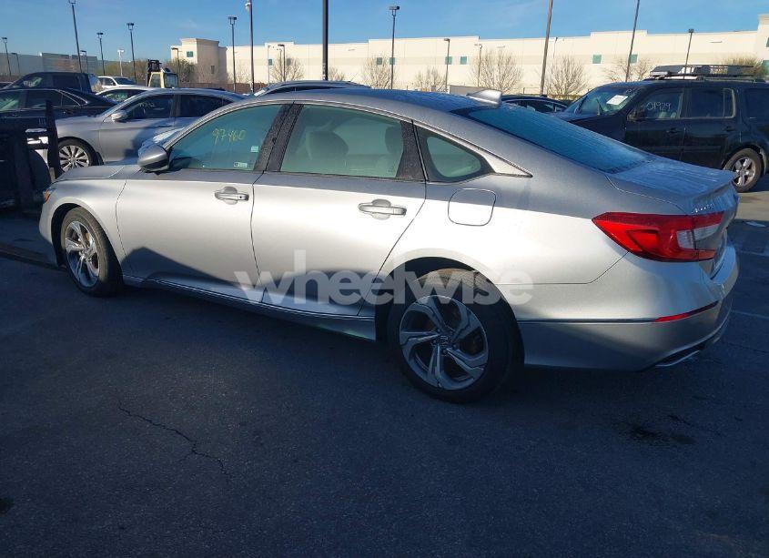 Photo 3 of 2018 Honda Accord EX (VIN 1HGCV1F46JA126911)