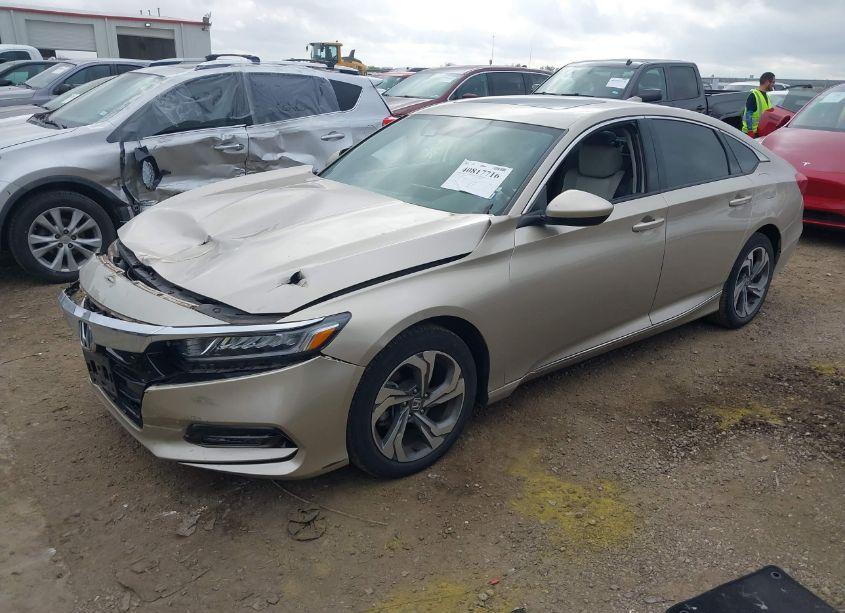 Photo 2 of 2018 Honda Accord EX (VIN 1HGCV1F46JA165773)