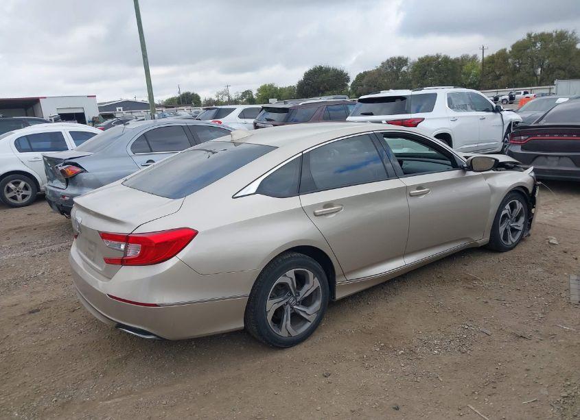 Photo 4 of 2018 Honda Accord EX (VIN 1HGCV1F46JA165773)