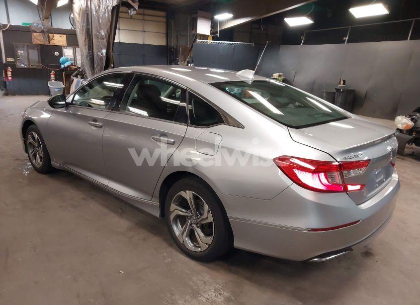Photo 3 of 2018 Honda Accord EX (VIN 1HGCV1F46JA220710)