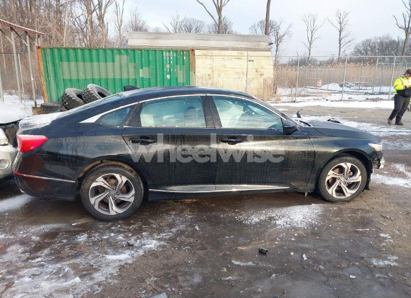 Photo 13 of 2018 Honda Accord EX (VIN 1HGCV1F46JA225521)